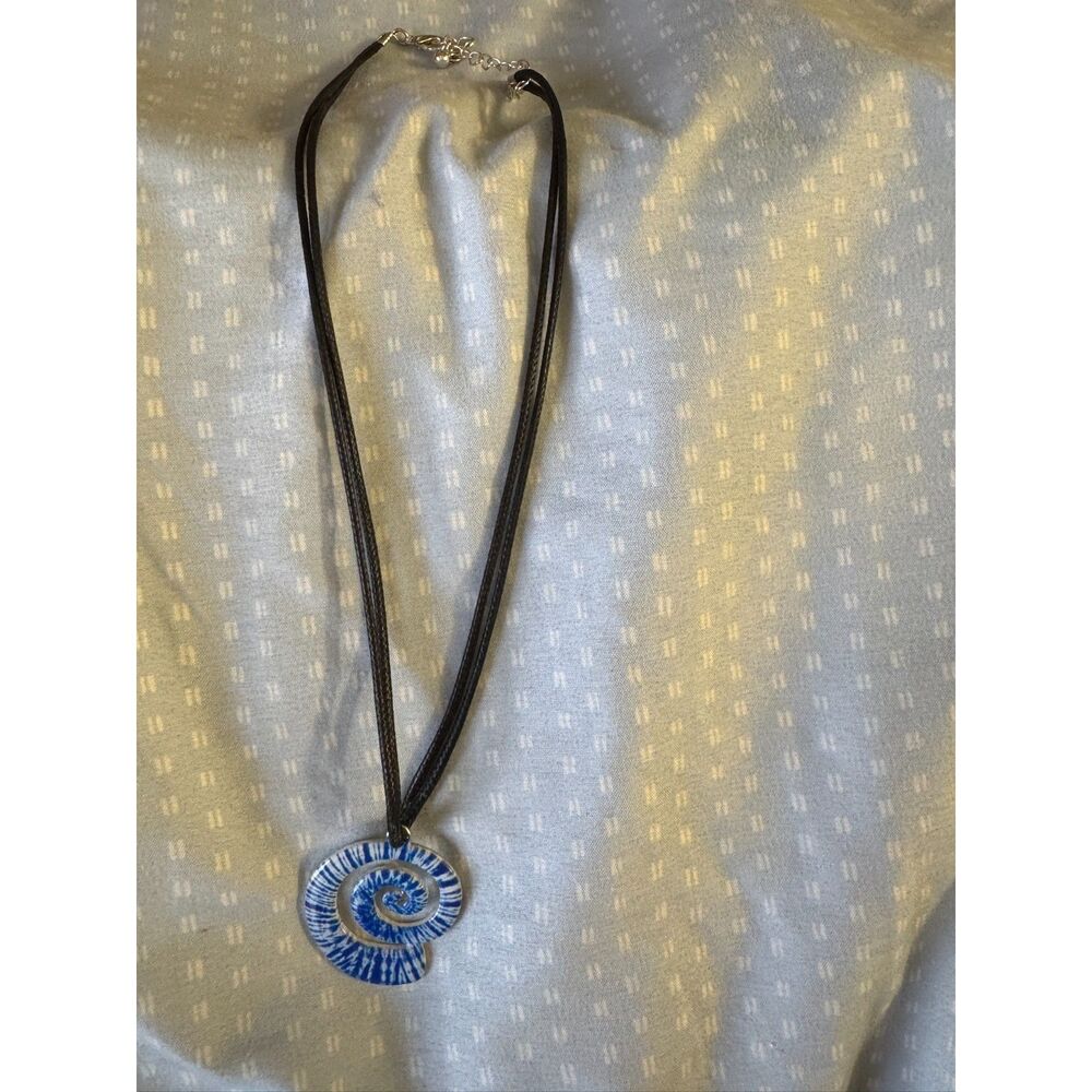 Blue swirl pendant necklace